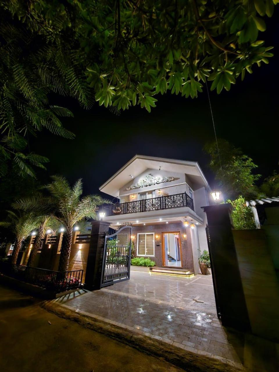 Premium Chalet 罗纳瓦拉 外观 照片